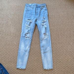 American Eagle Light Wash Ripped Jeans